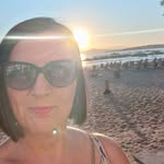 Jo Holt - @jojojobubbles - Instagram
