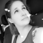 Jo Hyatt - @sweetsassyjo - Instagram