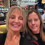 Jo Lockwood - @theho_unds - Instagram