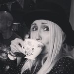 Jo Rooney - @jolodexbookworm - Instagram