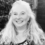 Jo Sheldon - @jobollajo - Instagram