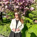 Joan - @joan_crystal_ - Instagram