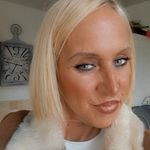 Joan Davison - @joan.davison.3 - Instagram