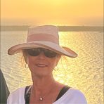 Joan Hackett - Facebook