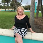 Joan Theuer - @joantheuer - Instagram