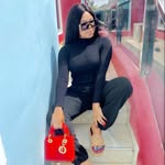 Joan Louis - @nicki_zell - Instagram