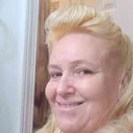 Joan McDowell - @joannalovetroy - Instagram