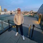Joan París - @joanpariis - Instagram