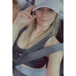 Joanie Perreault - @joanieperreaultt - Instagram