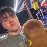 Joan Rosales - @joan_r0sales - Instagram