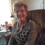 Joan Stapleton - @joan_stapletin - Instagram