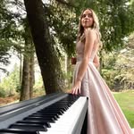 Joana Mendonça 🎙️🎹 - @joanamendonca_music - Instagram
