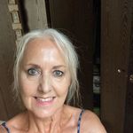 Joanie Jones - @joza2011 - Instagram