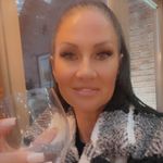 Joanne Crowder - @jojocrowder25 - Instagram