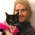 Joanne Gill 🇦🇺🎀💎🎖 - @smudge_the_mini_cat_andcrew - Instagram