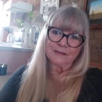 @joanne.hackett.562 - Instagram