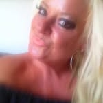 Joanne Hackett - @joanne.hackett - Instagram