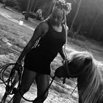 Mz Pinkie - @joanna.lowery.9465 - Instagram