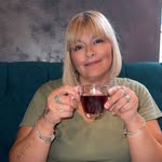 Joanna Hackett - @joannahackett373 - Instagram