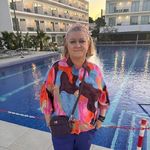 Joanna McLaughlin - @joanna.mclaughlin.55 - Instagram