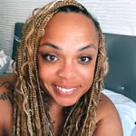 Joanna Mack - @beautyfromashes42 - Instagram