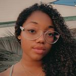 Joanna Mora - @jomaria.03 - Instagram