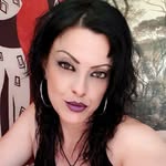Joanna Rebel Queen - @dsqueenwitch - Instagram