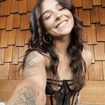 @joannawellss - Instagram