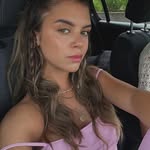 Ruth Davis - @joanneavery562drv - Instagram