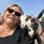 Joanne Batista - @hckeygirl31 - Instagram