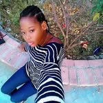 Joanne Étienne - @joanne.etienne.7 - Instagram