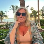 Joanne holbrook - @joahol498 - Instagram