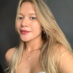 Lara - @__larajoanne - Instagram