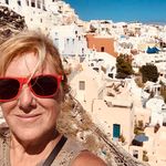 Joanne McClellan Dedman - @go2colorist - Instagram