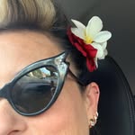 Joann Scully - @artisanshoppingnetwork - Instagram