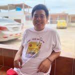 Joaquin Oviedo - @your_mom_naked - Instagram