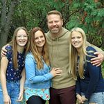 Jocelyn Bray - @joceyjoc80 - Instagram