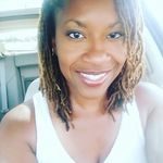Jocelyn Daniels - @justbreezy - Instagram