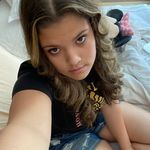 Jocelyn Freeman - @jocelyn_renee_24 - Instagram
