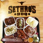 Jodie Ryschka and Seth Mooney - @sethrostexasbbq - Instagram