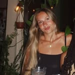 Jodi 🦜 - @jodiparrottt - Instagram