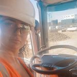 Jodi Smith - @j.pinktrucker90 - Instagram