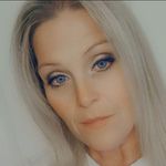 Jody Steeves - @jodshere39 - Instagram