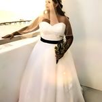 Jodie Lambert - @bipolarpingu - Instagram