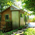 Jody Brady - @simplyenoughtinyhouse - Instagram
