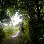 Jodie Hardwick - @jodiehardwickweddings - Instagram
