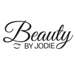 Jodie Oakes - @beautybyjlo - Instagram