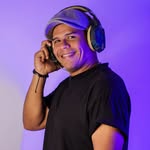 Yonathan Colina | Locutor | Voz Marca & Comercial - @joecolina - Instagram
