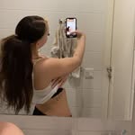 @joela.mm - Instagram