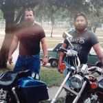 joe renaud - @joetwobuck - Instagram